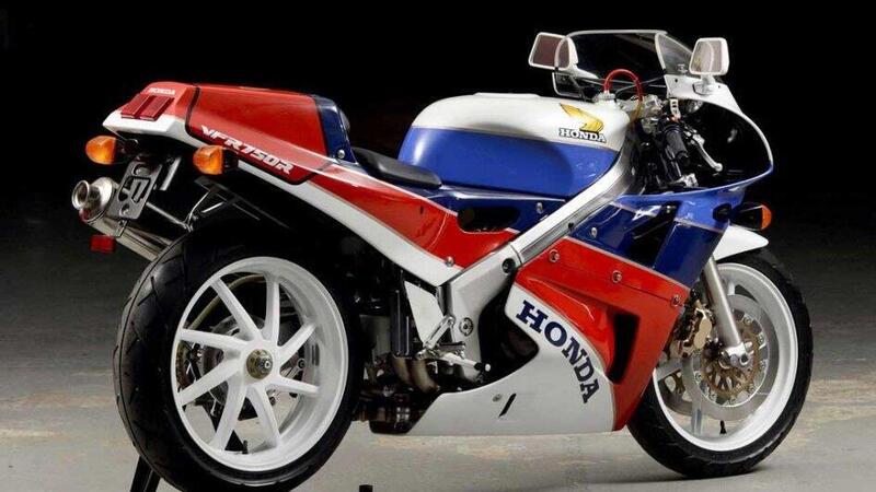 Honda VFR750R &ldquo;RC30&rdquo;: piano straordinario di aggiornamento per una moto mitica