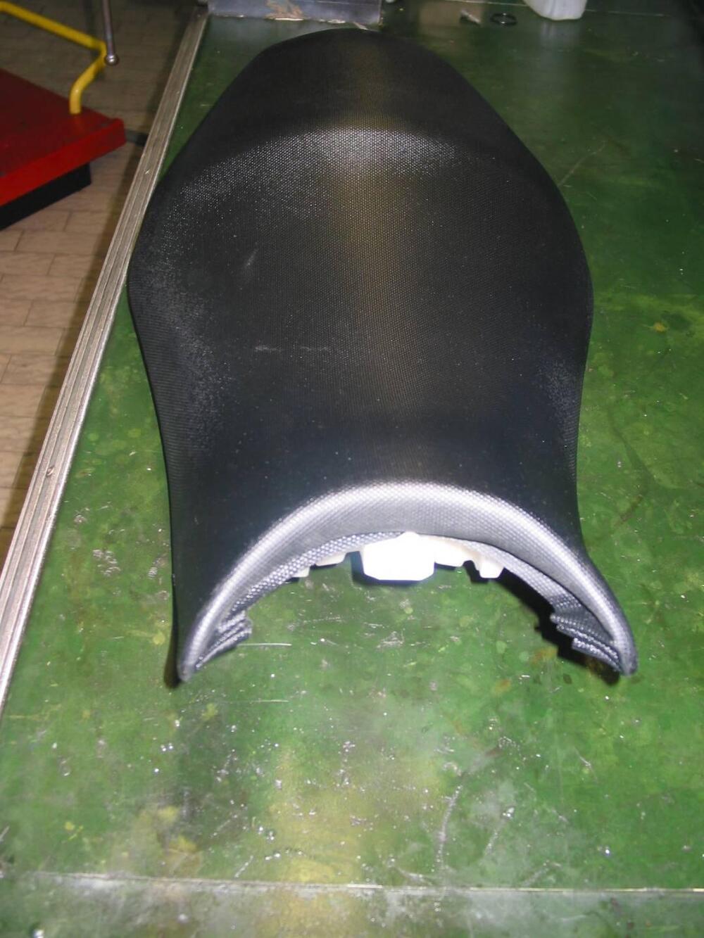 Sella Kawasaki ER6-N (2)