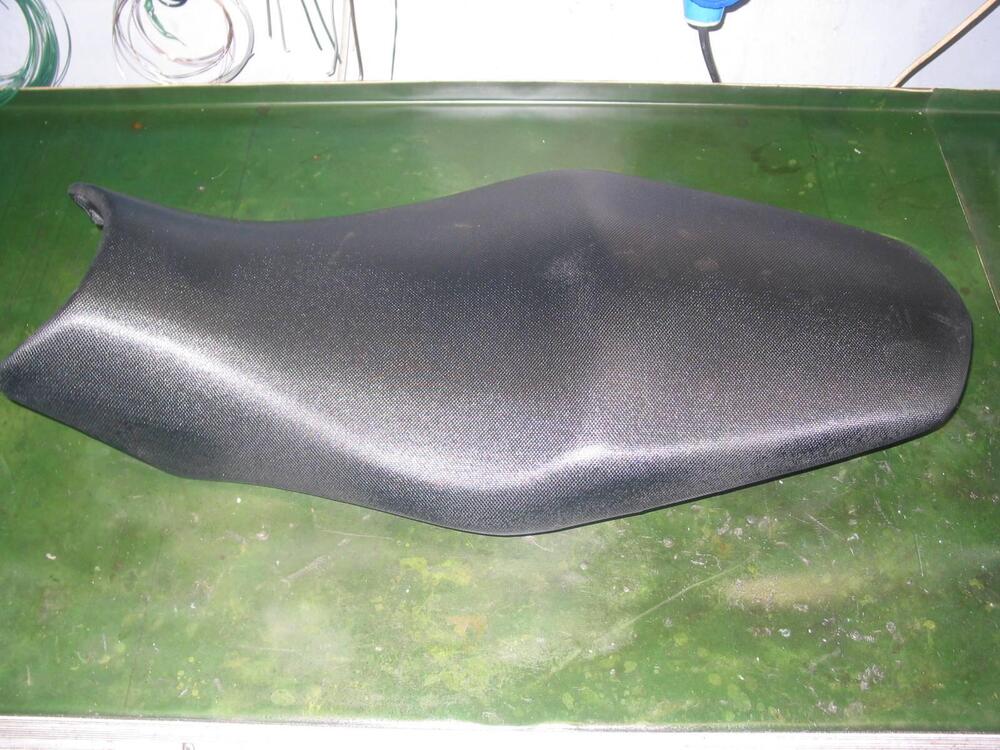 Sella Kawasaki ER6-N (3)