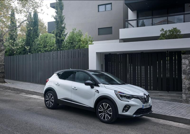 Renault Captur (2019-->>) (28)