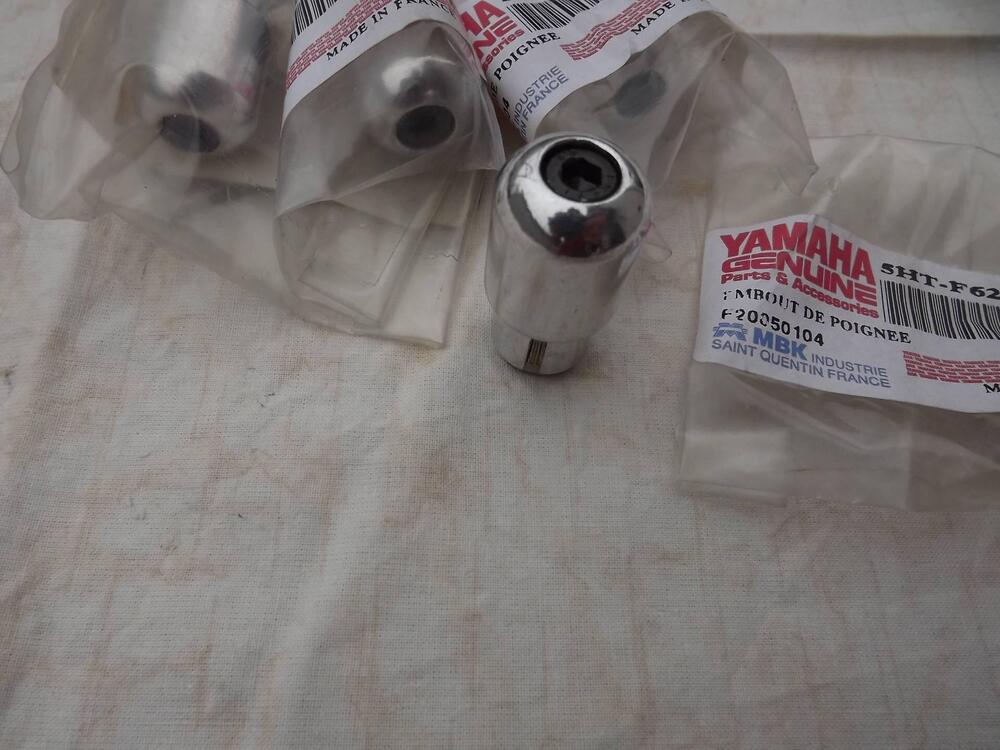 Bilanceri peso manubrio Yamaha 5HT-F6246-10 (2)