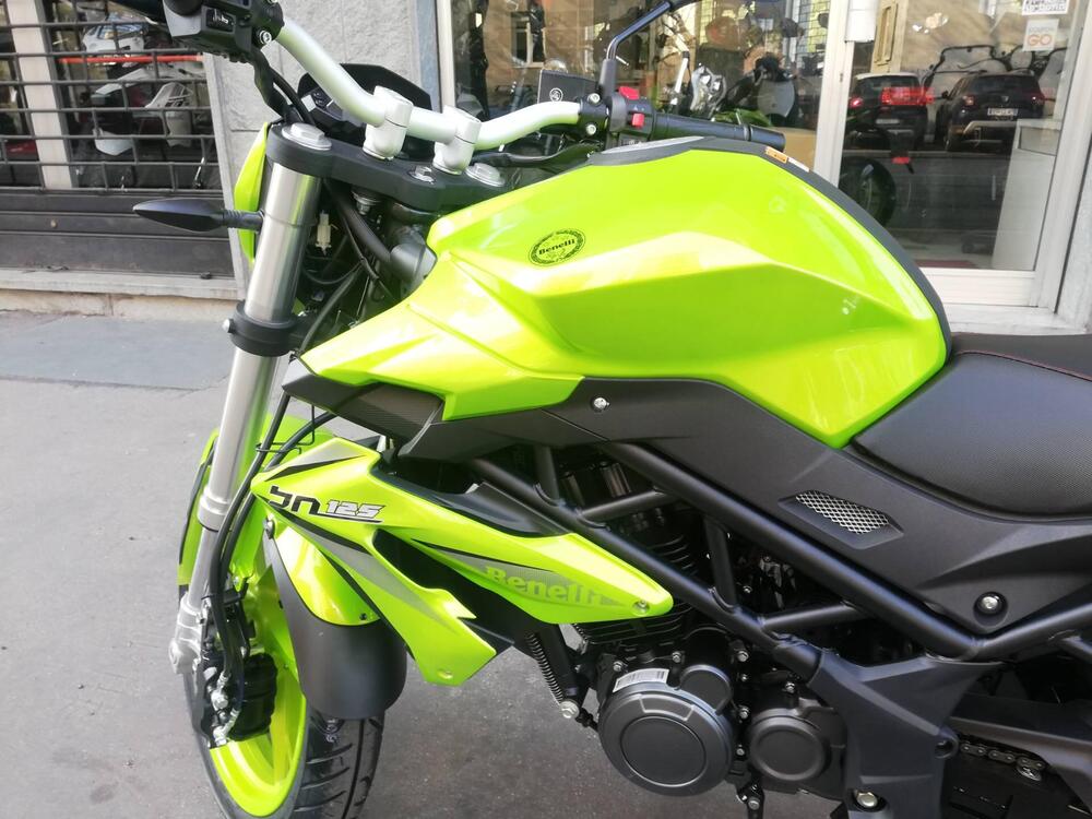 Benelli BN 125 (2021 - 25) (17)