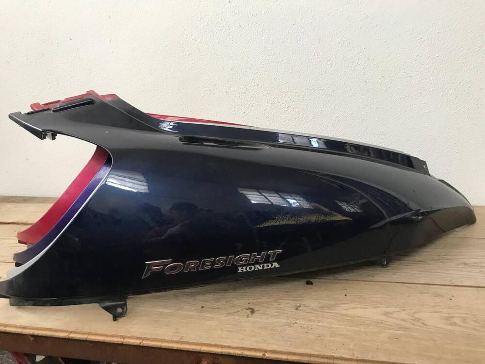 Carena post dx Honda Foresight 250 S.L (2)