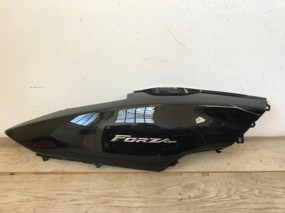 Carena post dx Honda Forza 2008 S.L