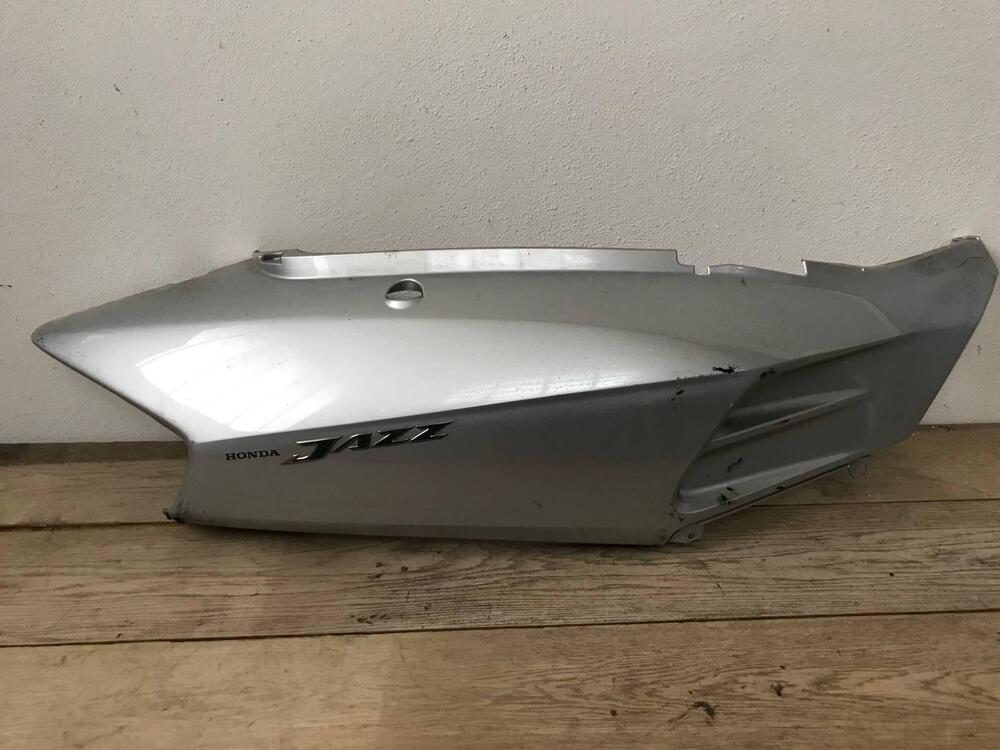 Carena post dx Honda Jazz 250 S.L
