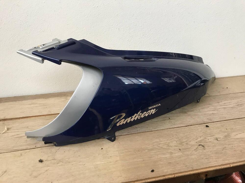 Carena post dx Honda Pantheon 2T S.L (2)