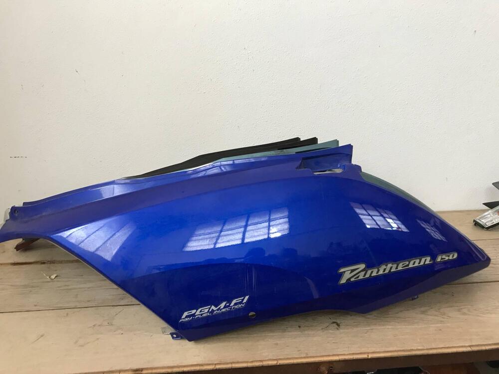 Carena post dx Honda Pantheon 4T S.L (3)