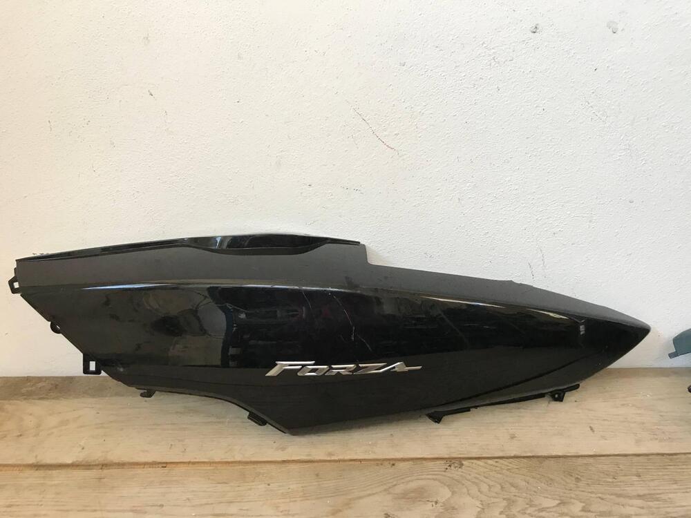 Carena post sx Honda Forza 2008 S.L