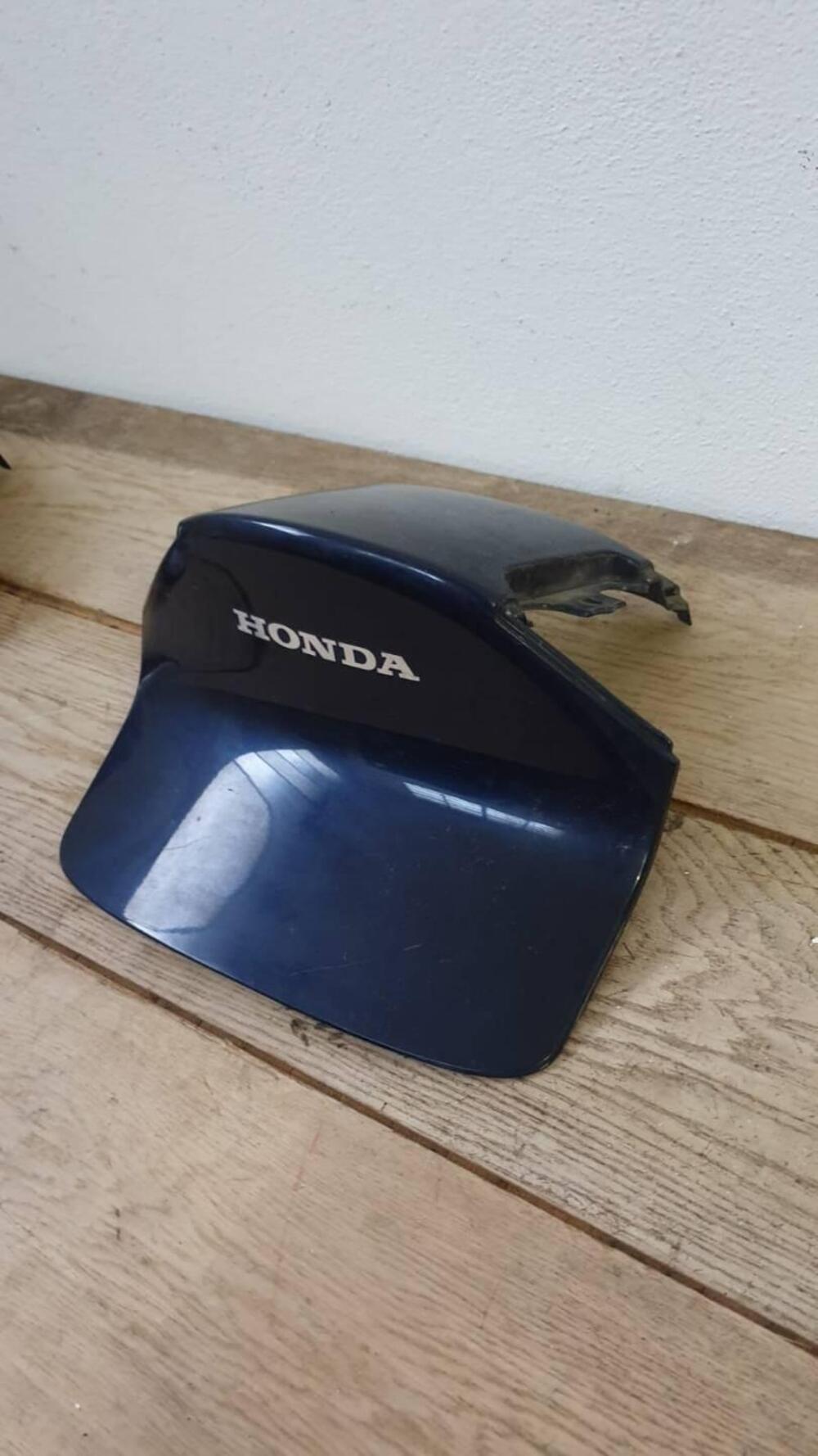 Codone post blu Honda Foresight 250 S.L (2)