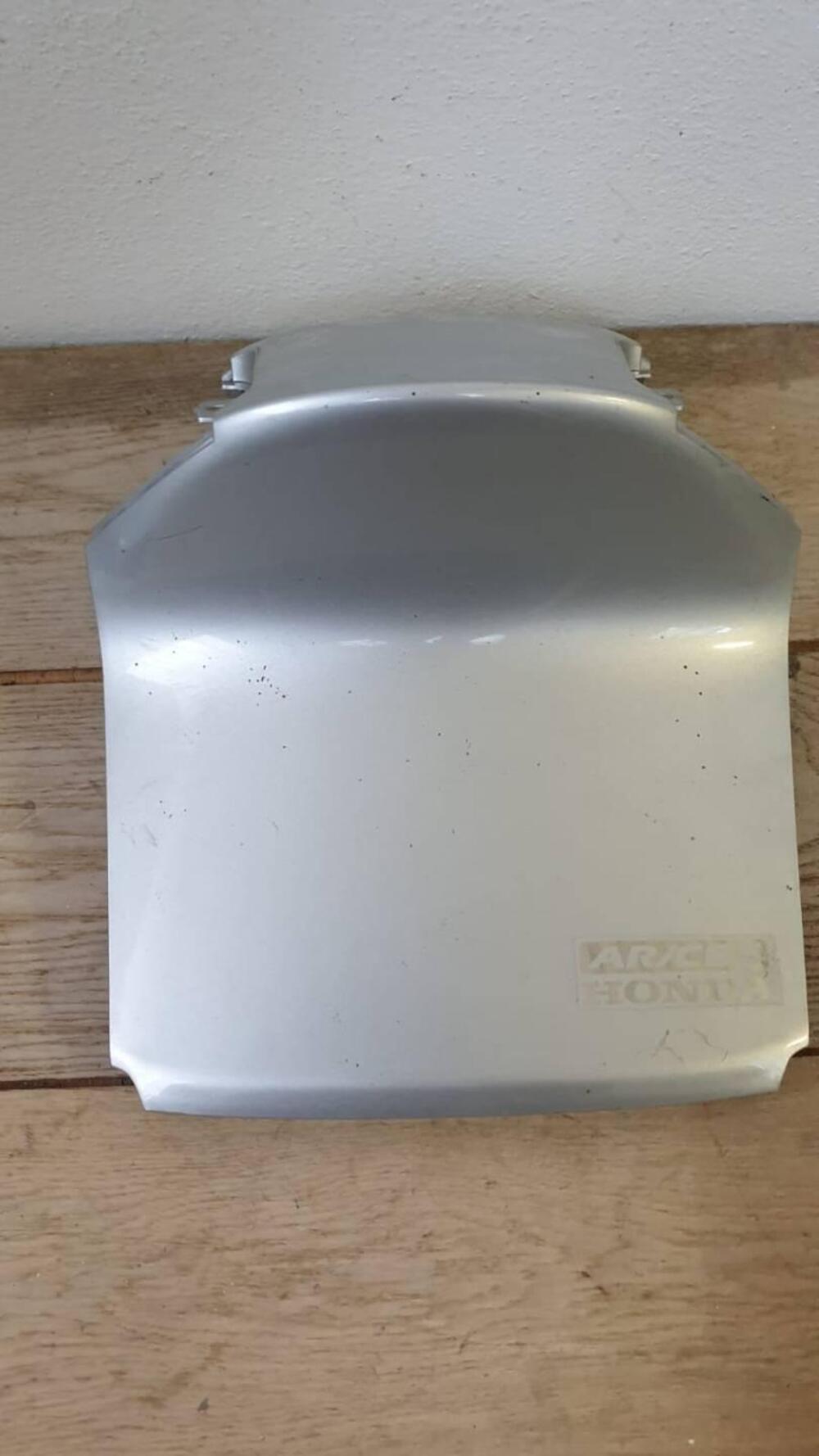 Codone post grigio Honda Pantheon 2T S.L (4)