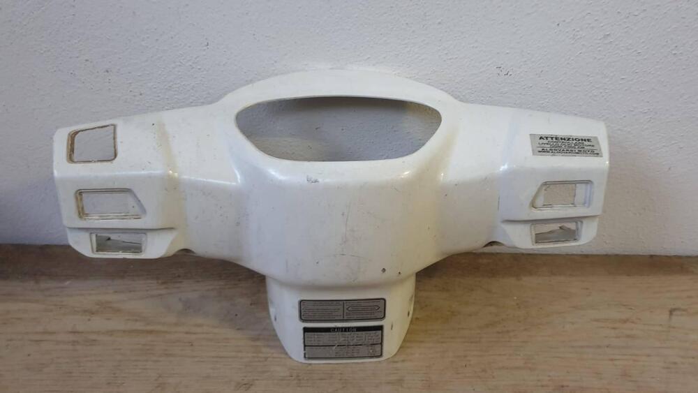 Coperchio int manubrio bianco Kymco Like