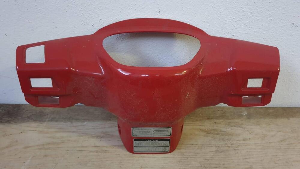 Coperchio int manubrio rosso Kymco Like SL