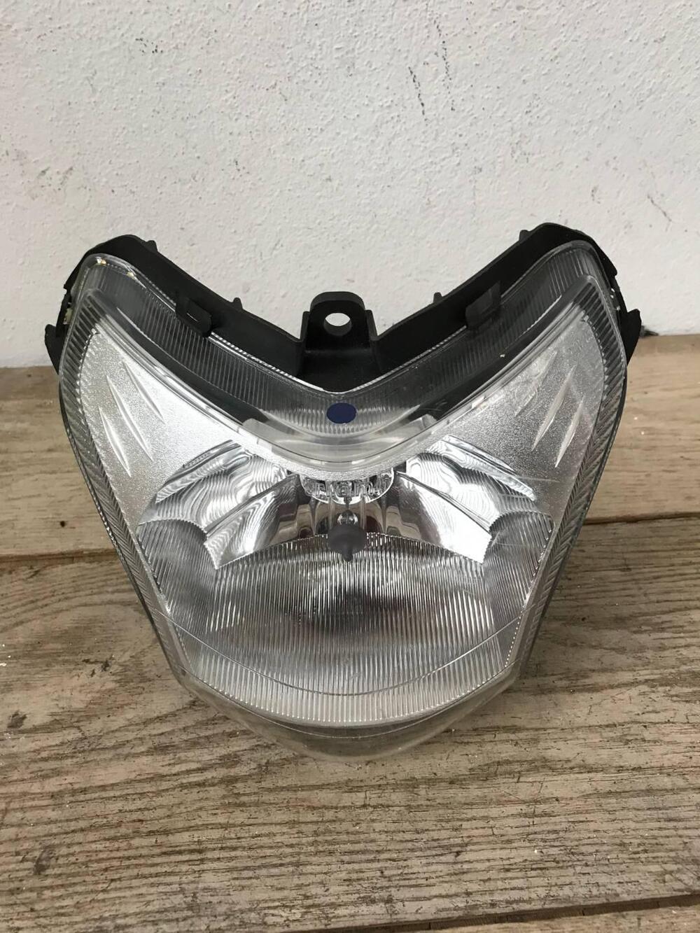 Fanale ant Honda ( da verificare ) S.L