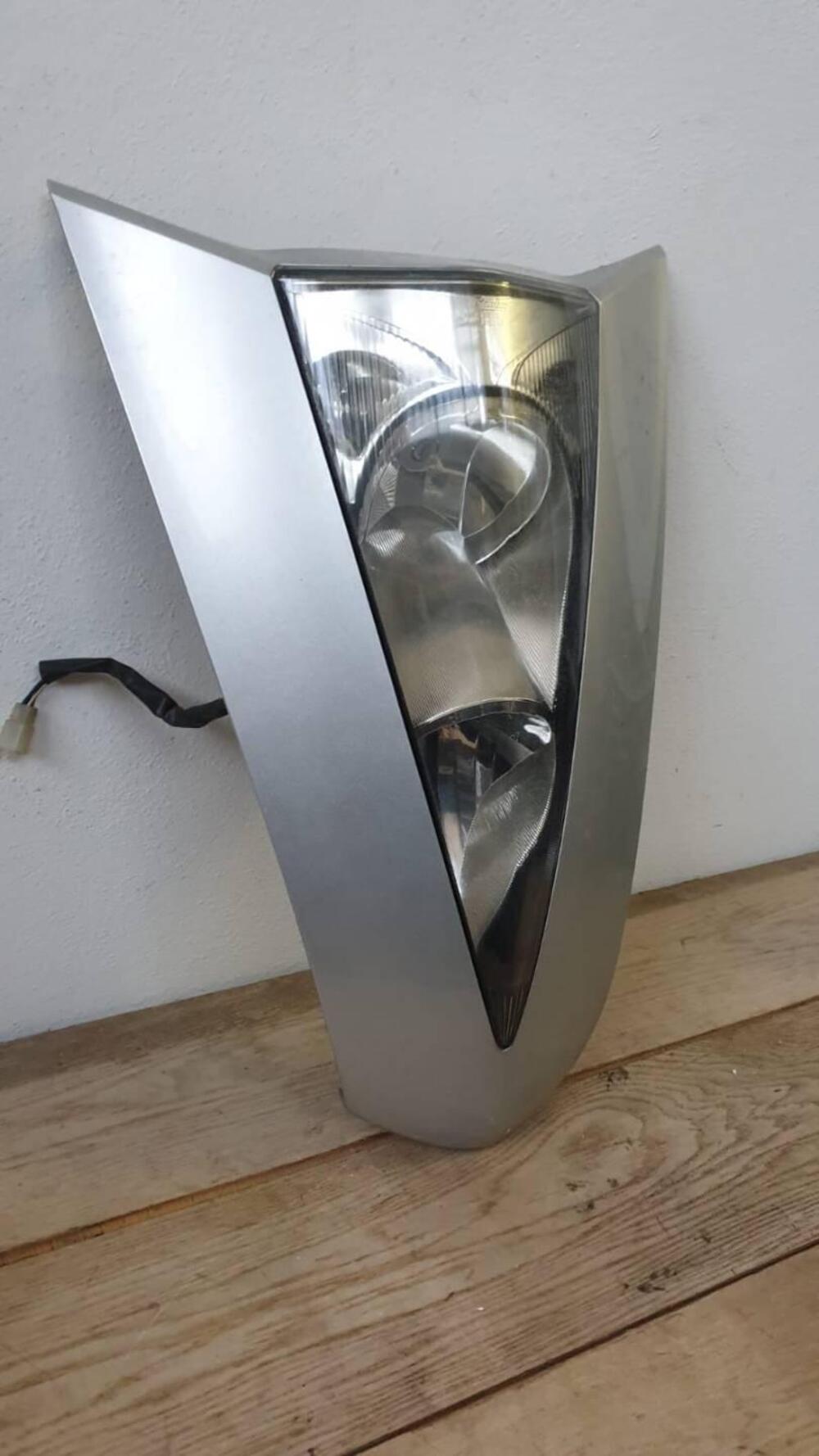 Fanale ant Honda Pantheon 4T (senza coperchio ) SL (2)