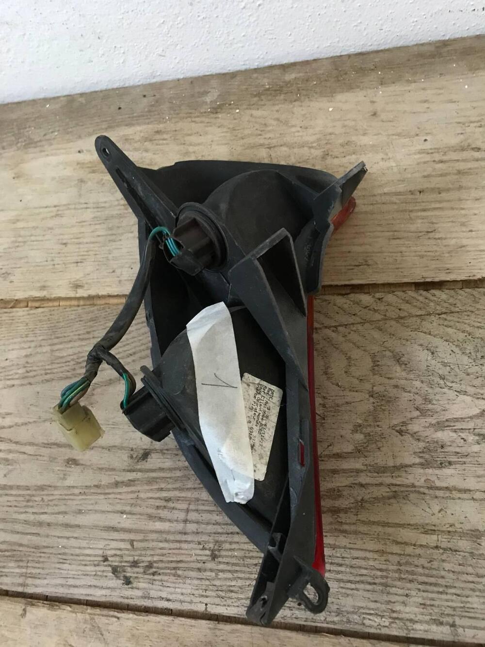 Fanale post dx Honda Pantheon 2T S.L (2)