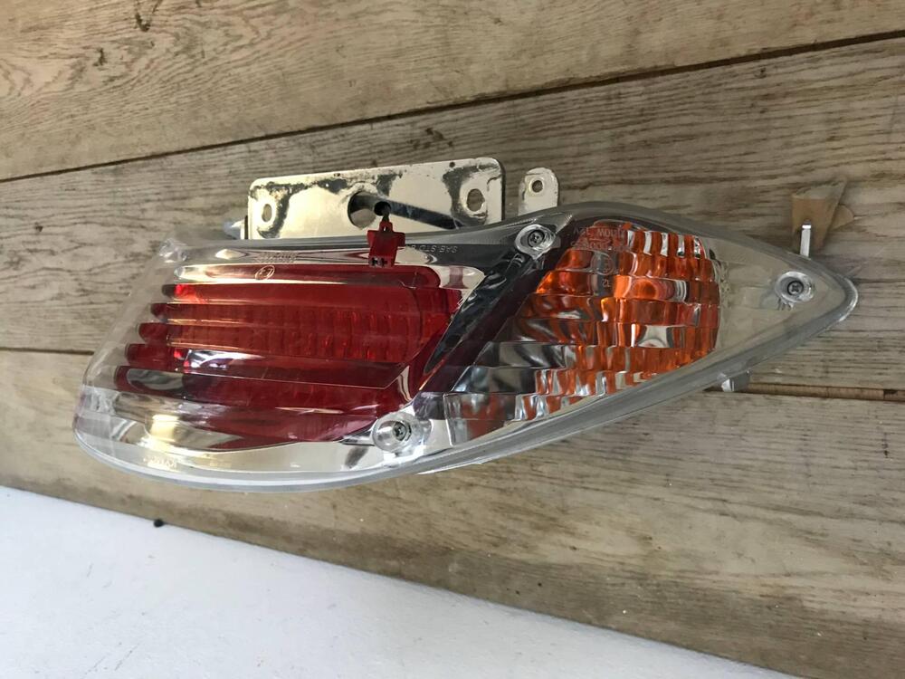Fanale post II Kymco SL