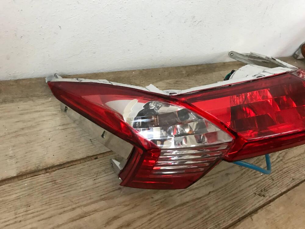 Fanale post II Kymco DT 300 S.L (3)