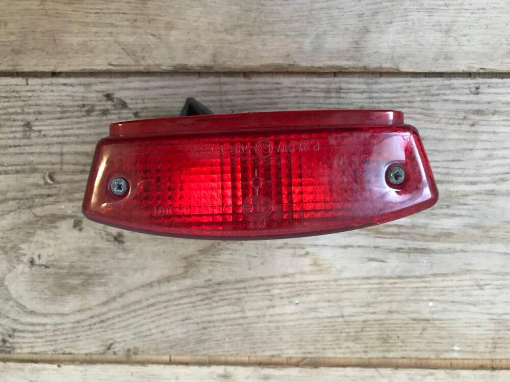 Fanale post Moto Guzzi S.L