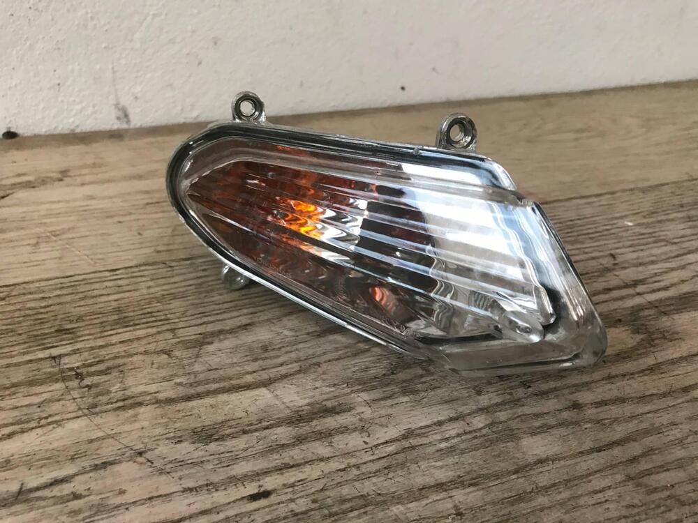 Freccia ant dx Kymco Agility 1 tipo S.L