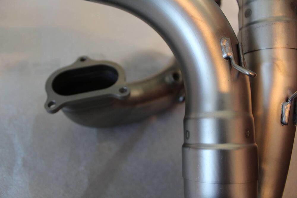 Impianto scarico DUCATI MONSTER 1200 (3)