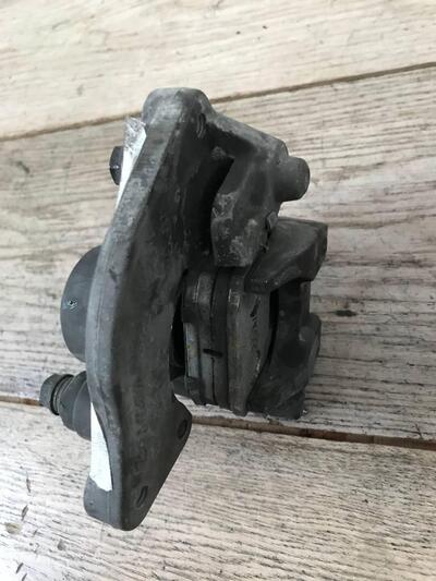 Pinza freno post Honda Foresight S.L