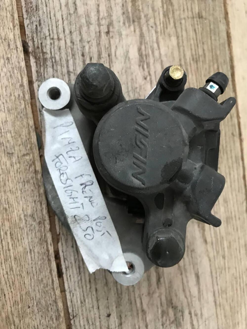 Pinza freno post Honda Foresight S.L (3)