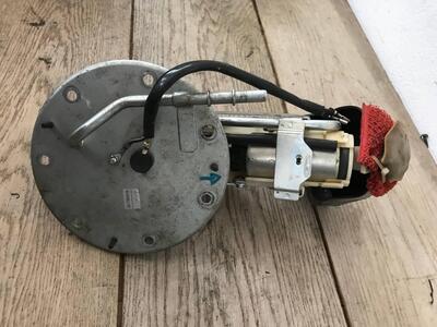 Pompa benzina Honda moto ( filtro mancante ) S.L