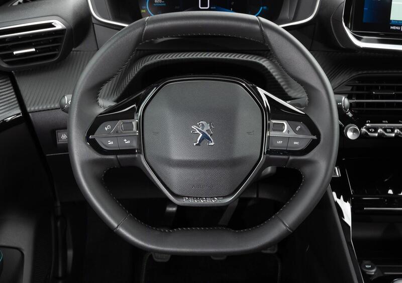 Peugeot 208 (2012-20) (11)