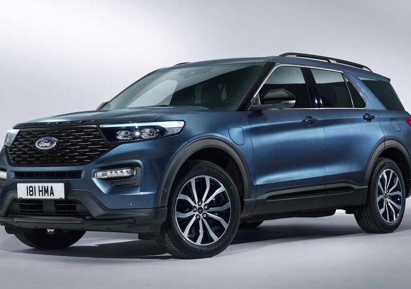 Ford Explorer (2020-23) (2)