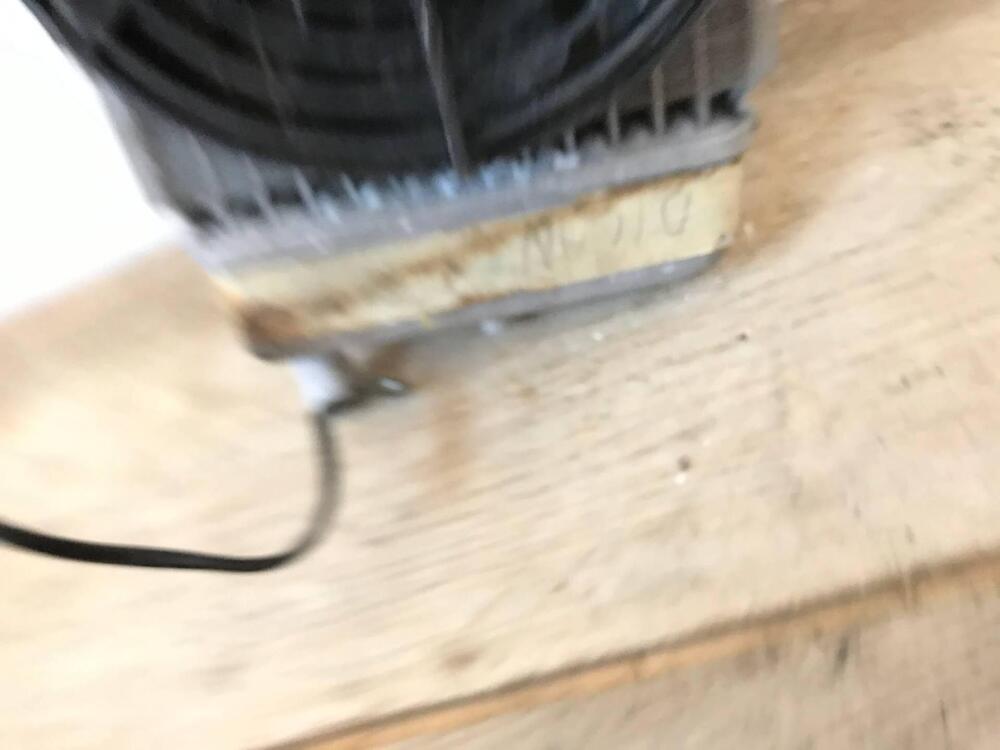 Radiatore grigio Honda Dylan con ventola SL (4)