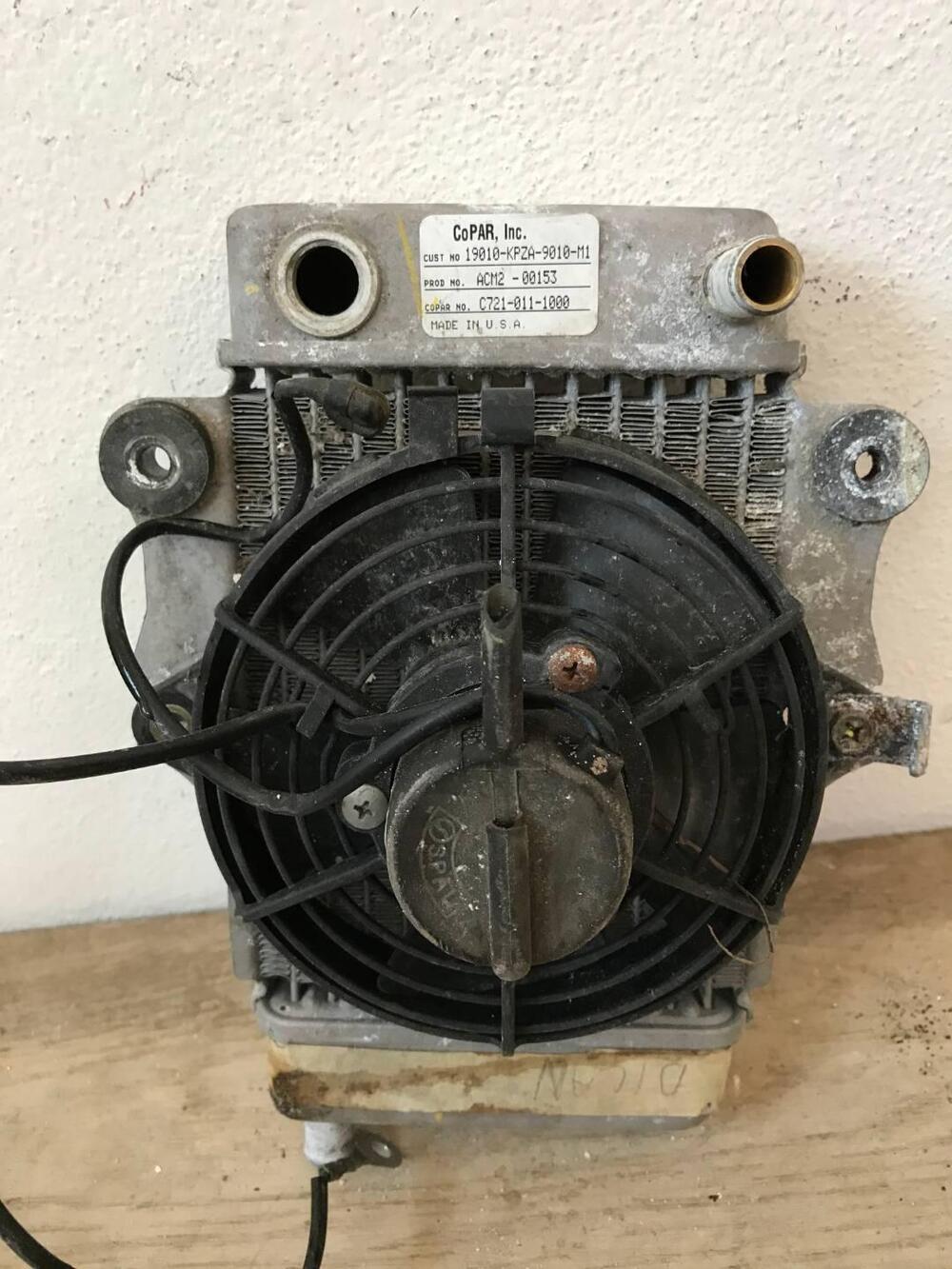 Radiatore grigio Honda Dylan con ventola SL (3)