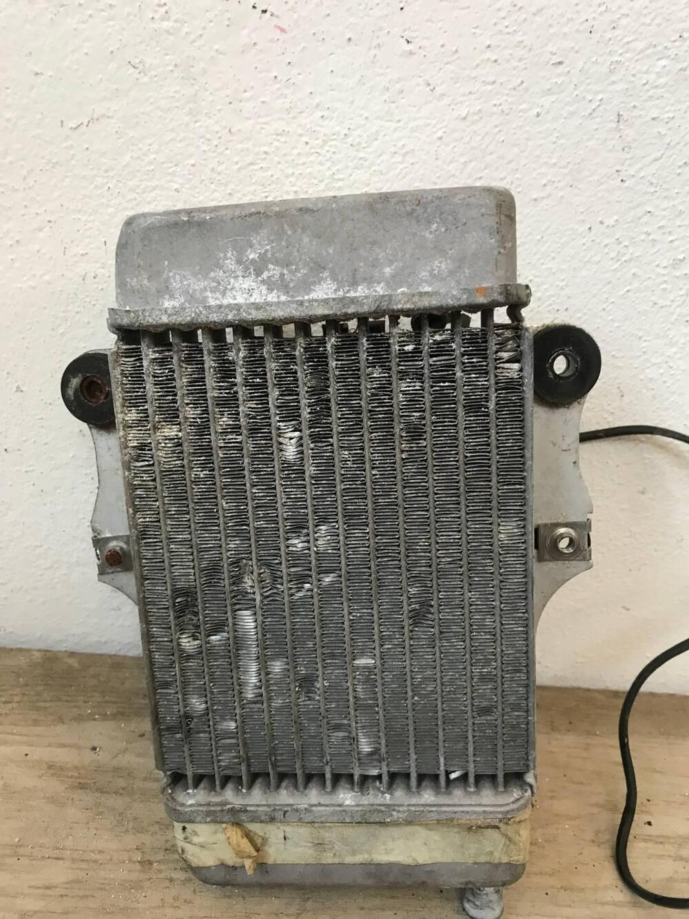 Radiatore grigio Honda Dylan con ventola SL