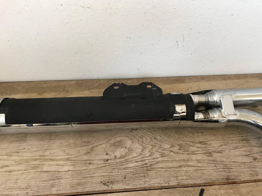 Scarico Honda VT750 S.L (6)