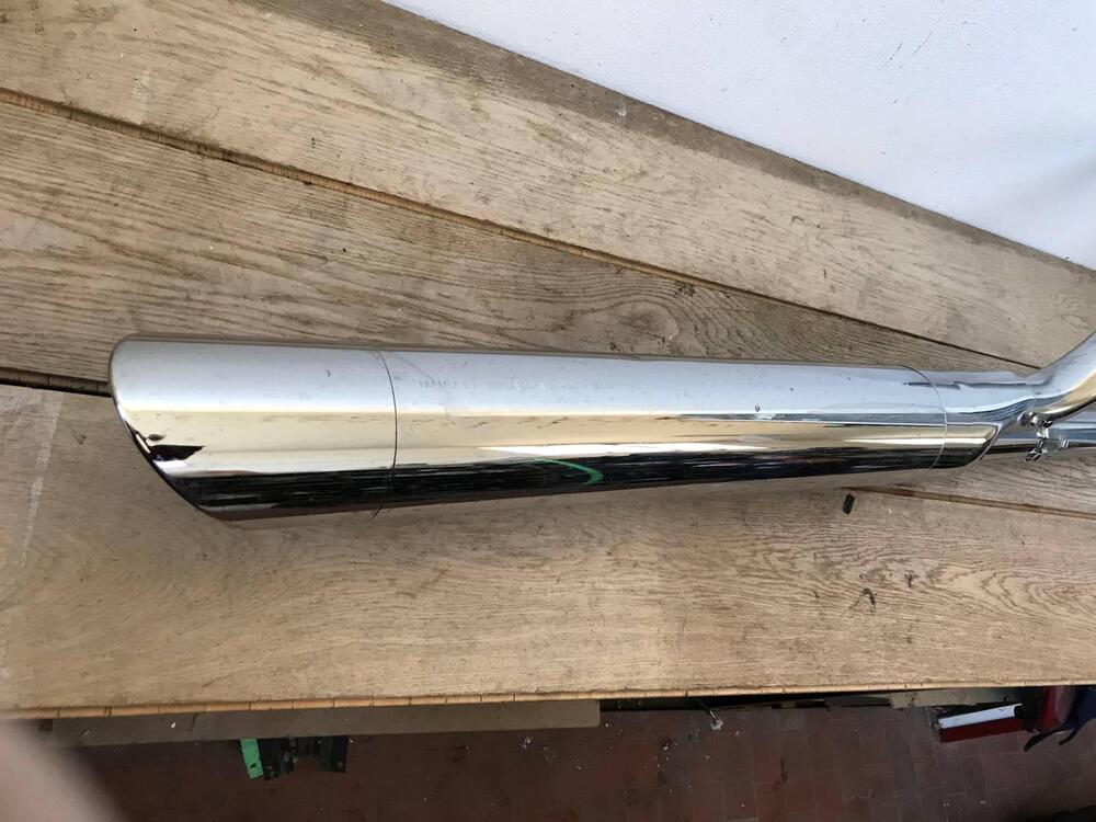 Scarico Honda VT750 S.L (2)