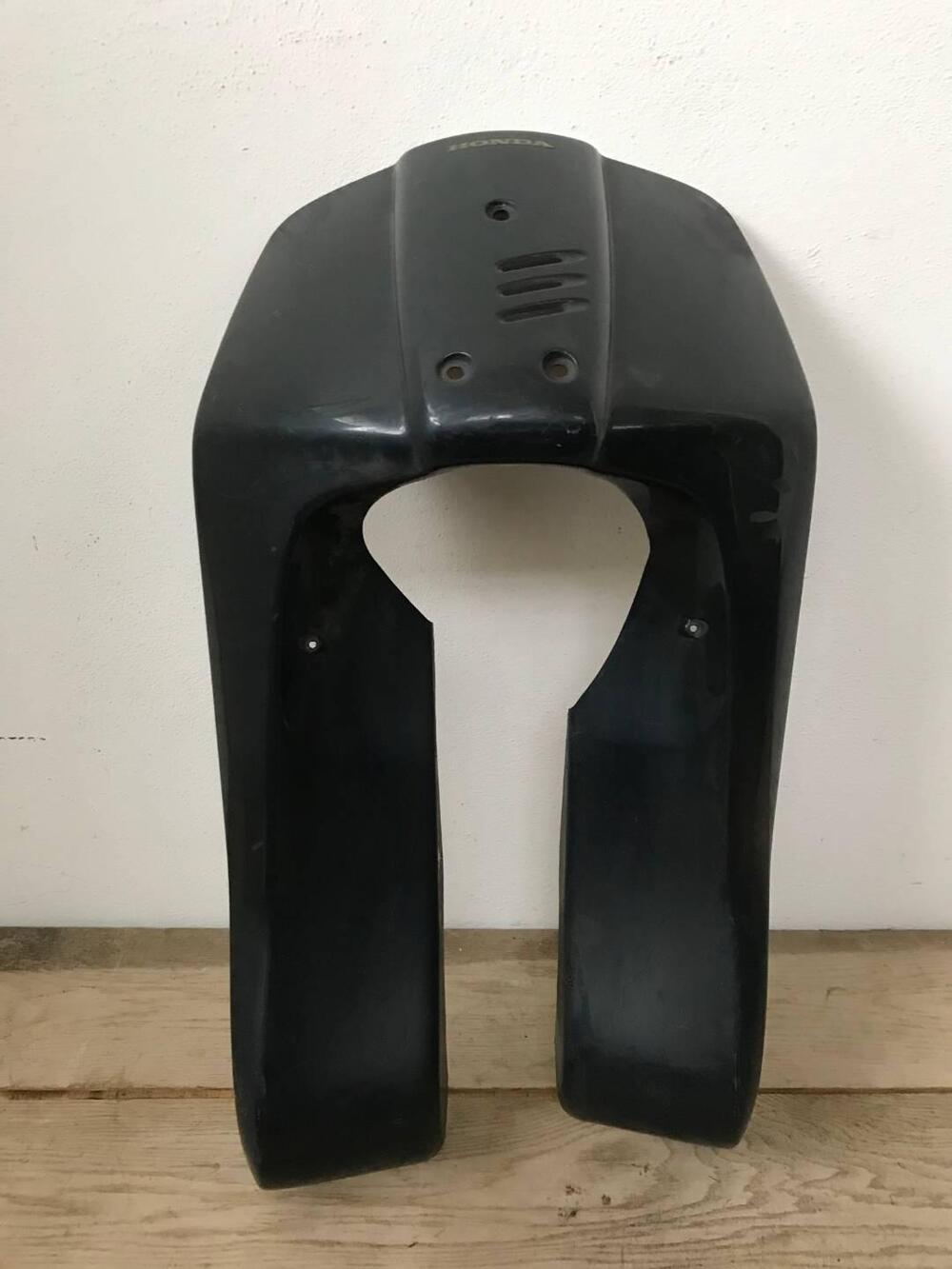 Scudo ant Honda SH 50 NT S.L