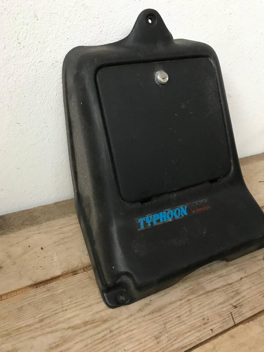 Bauletto interno II ThYphoon S.L Gilera (2)