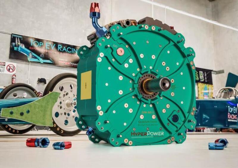 Dragster EV da 4 MegaWatt: 5.500 CV e 0-200 in 0,8s