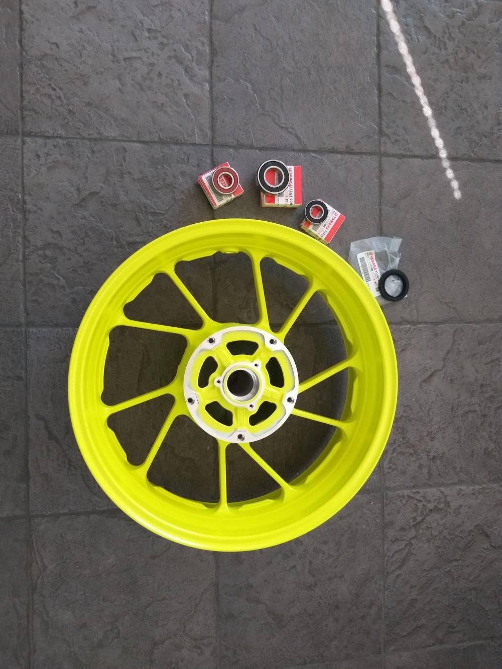 Cerchio Yamaha MT-09 (2)