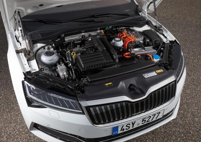 Skoda Superb (2015-21) (38)