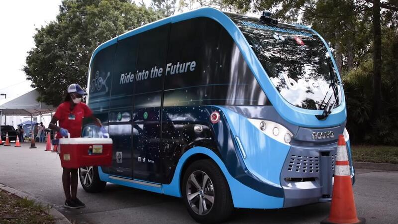 Negli USA i tamponi viaggiano con la guida autonoma [Video]