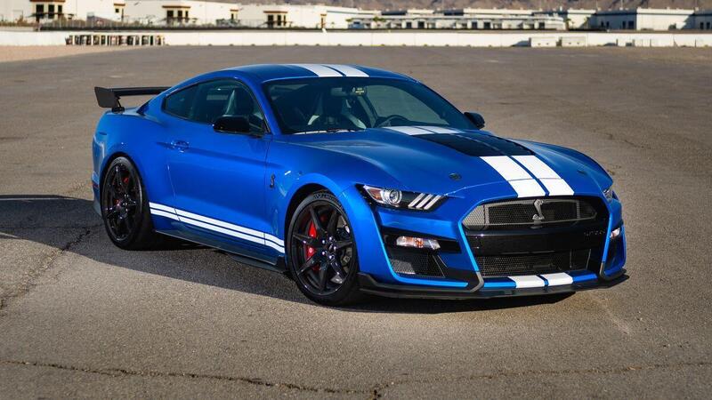 La Shelby GT500 si pu&ograve; comprare in Europa, ecco quanto costa