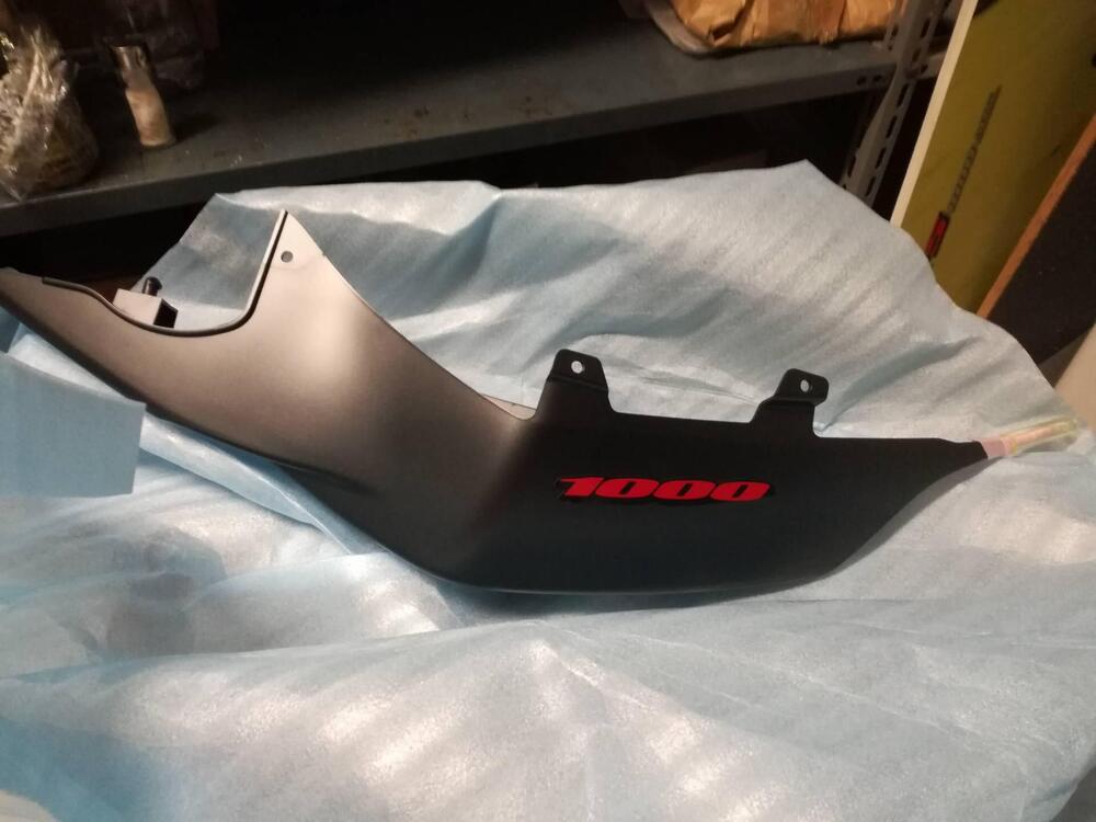 pannello codone suzuki sx gsx-r1000 k7/k8 nero (2)