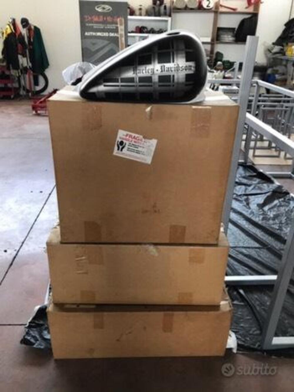 HARLEY-DAVIDSONCROSS BONES KIT CARROZZERIA (5)