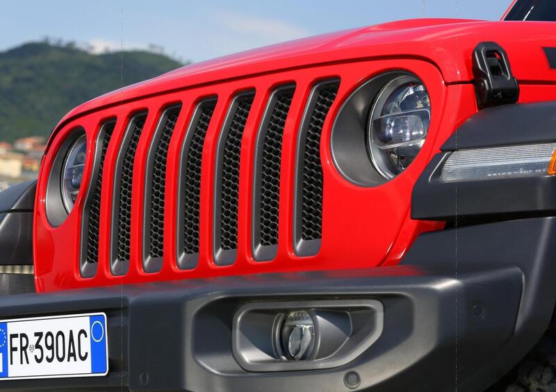 Jeep Wrangler (2018-22) (17)