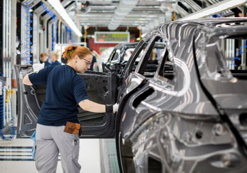 Industria dell&#039;auto pronta alla ripartenza