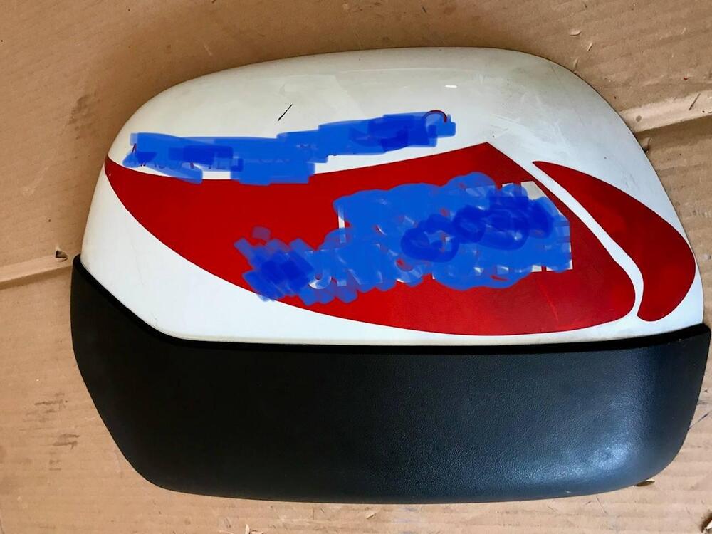 Coperchio borsa dx Honda Deuville 650 2004 A SL (2)