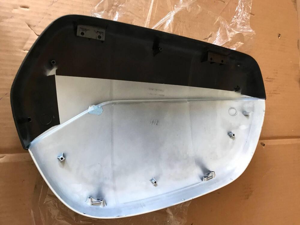 Coperchio borsa dx Honda Deuville 650 2004 B SL (4)