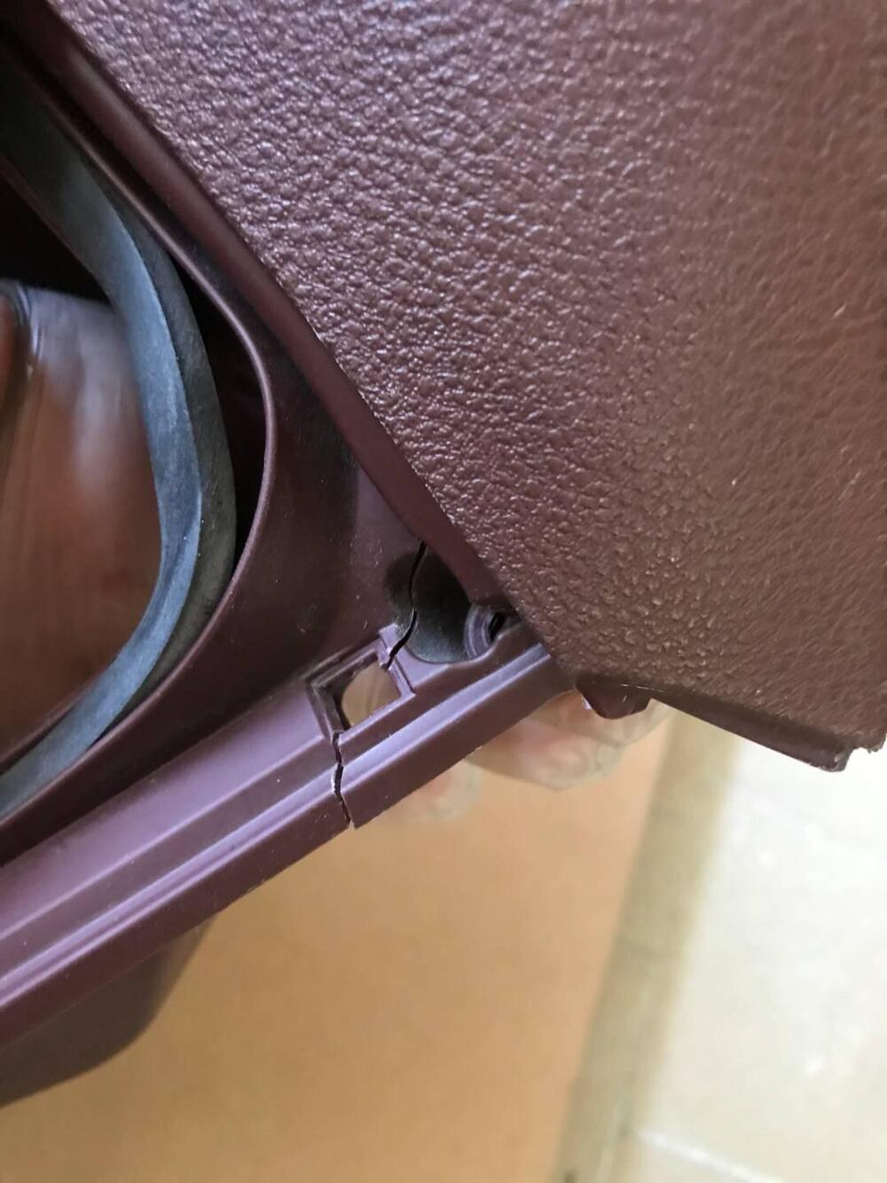 Scudo int. marrone Beverly 300 SL Piaggio (4)