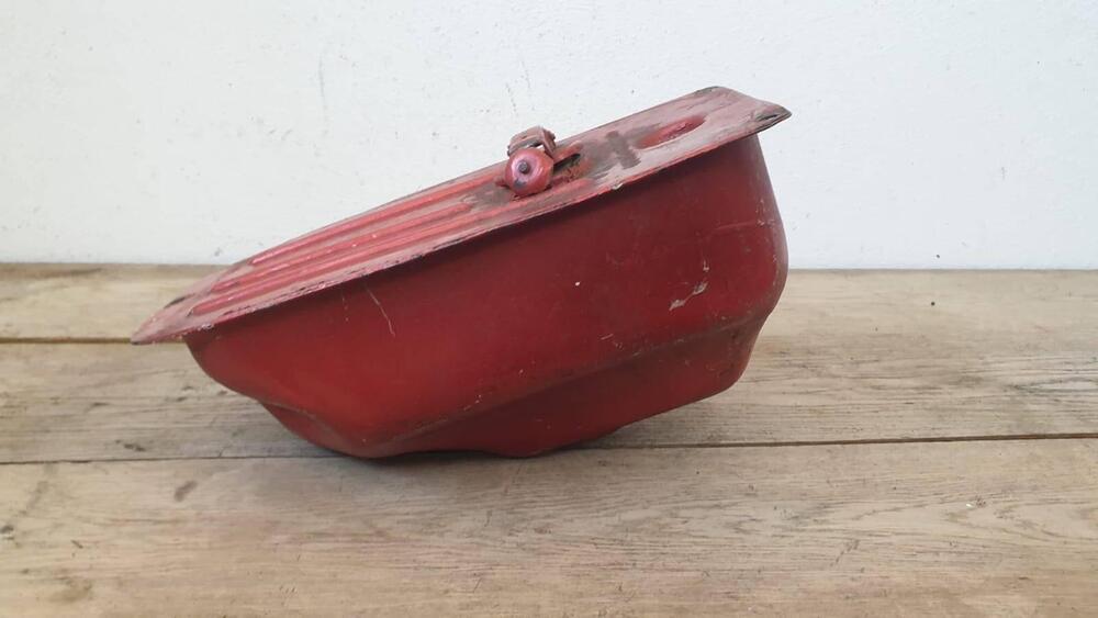 Serbatoio Vespa rosso S.L Piaggio (2)