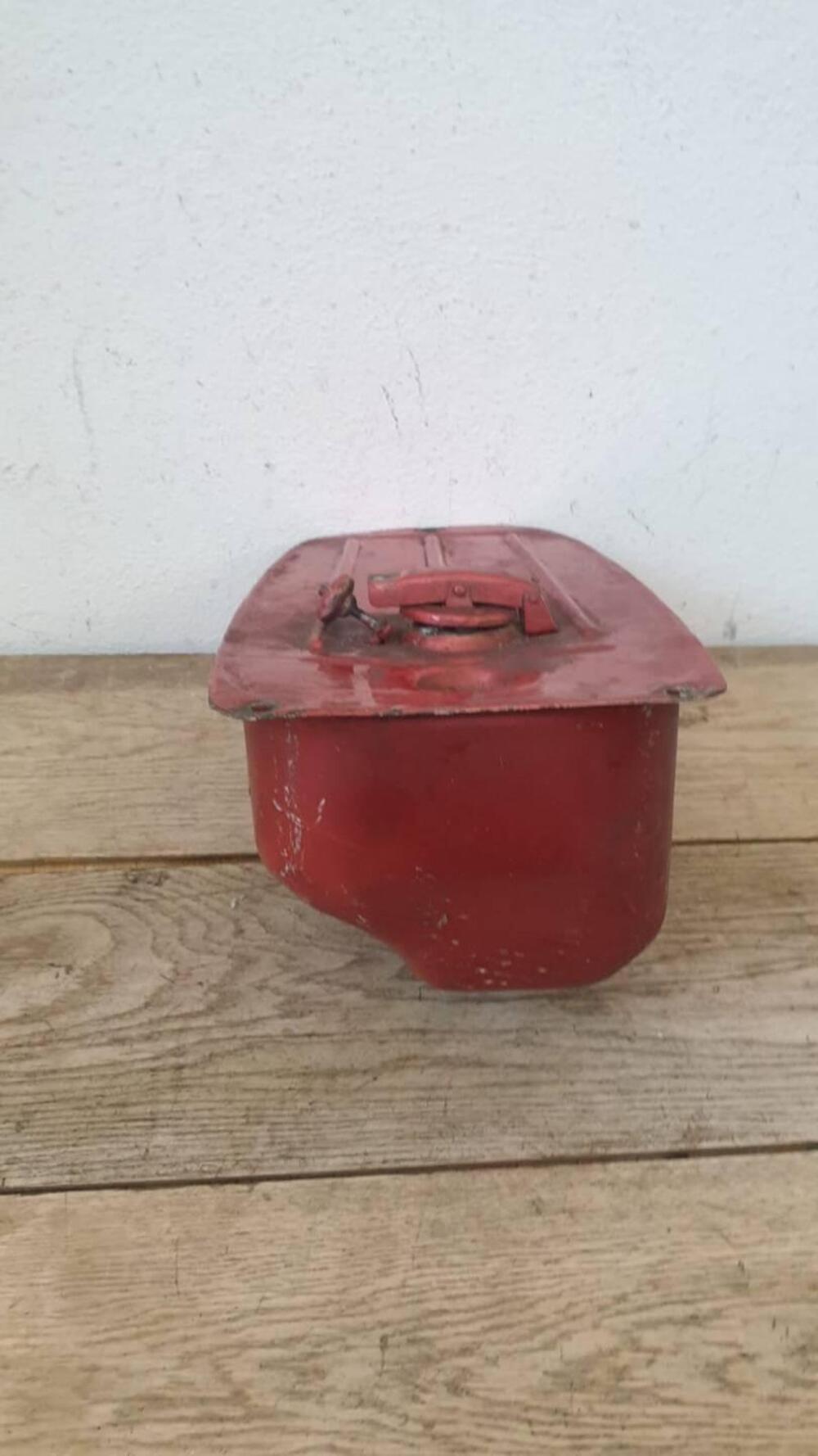 Serbatoio Vespa rosso S.L Piaggio